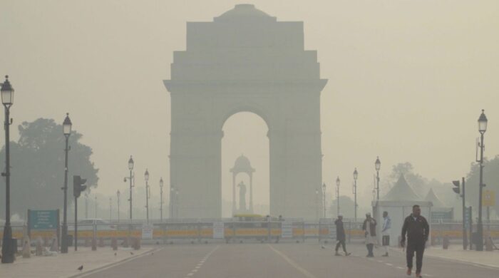 Air pollution level increases in Delhi